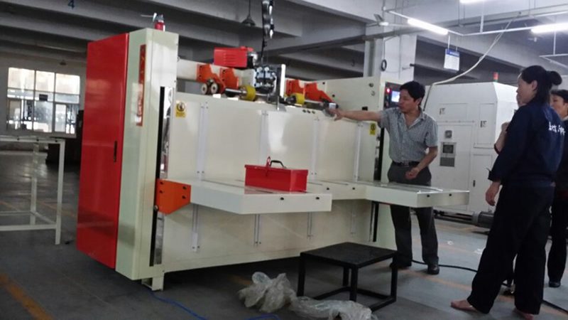 全自动烫金机：揭秘其优势与潜在挑战